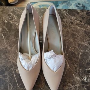 1. STATE Women's 8M 3" Heels